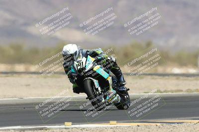 media/Apr-20-2025-CVMA (Sun) [[39090e8767]]/Race 9-Formula LW Twins Shootout/